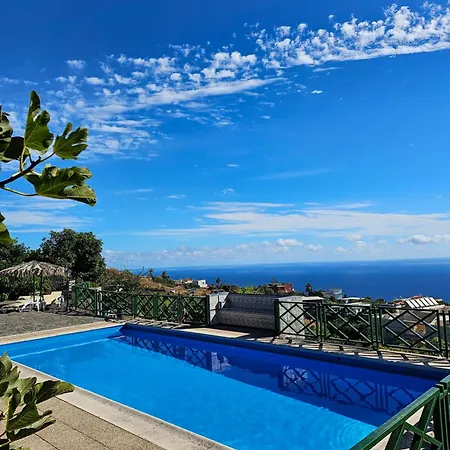 Corral De Payo Casita Blanca Holiday home *