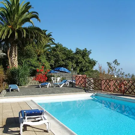 Corral De Payo Casita Blanca Holiday home Brena Baja